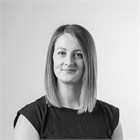 Profile image for Holly Elliot